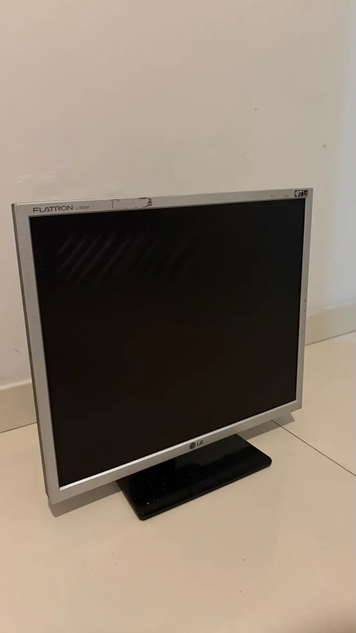 Monitor LG 3:4