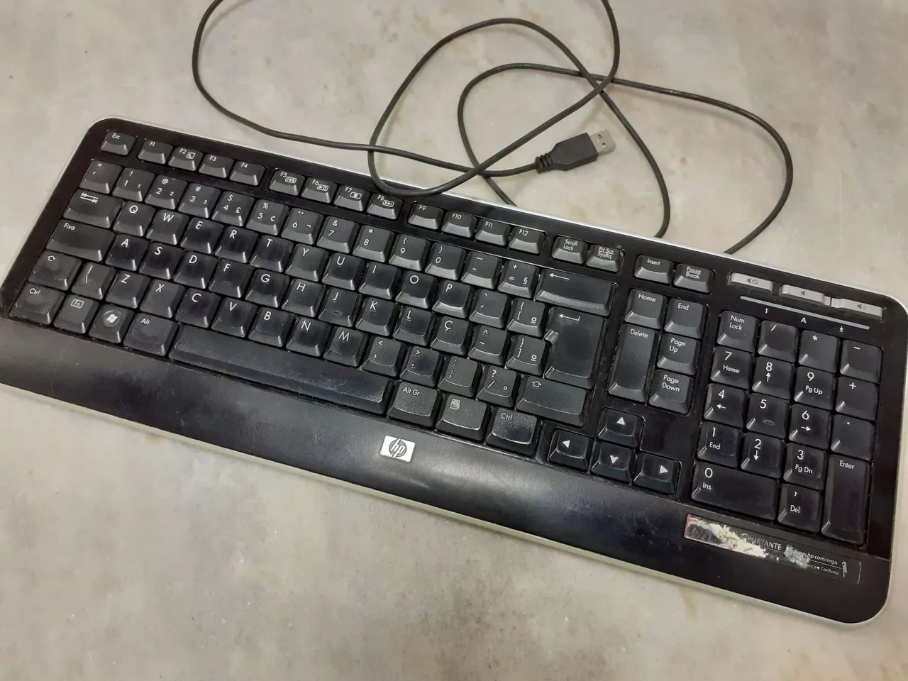 Teclado HP Original para Computador Notebook Com Conexão Usb Funcionando e Bem Conservado