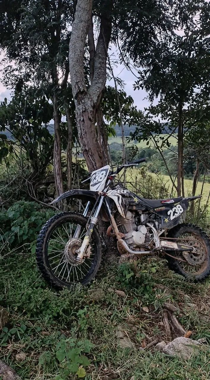 CRF 230 - Foto 4