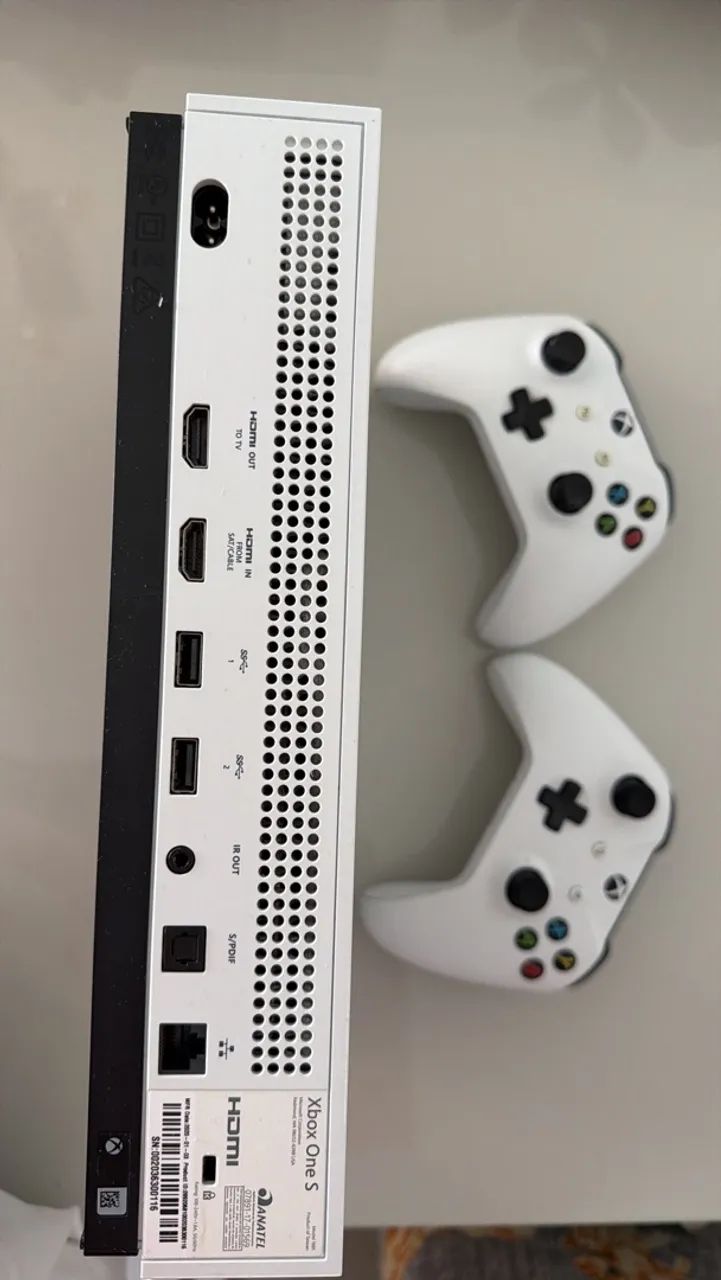Xbox one com dois controles  - Foto 3