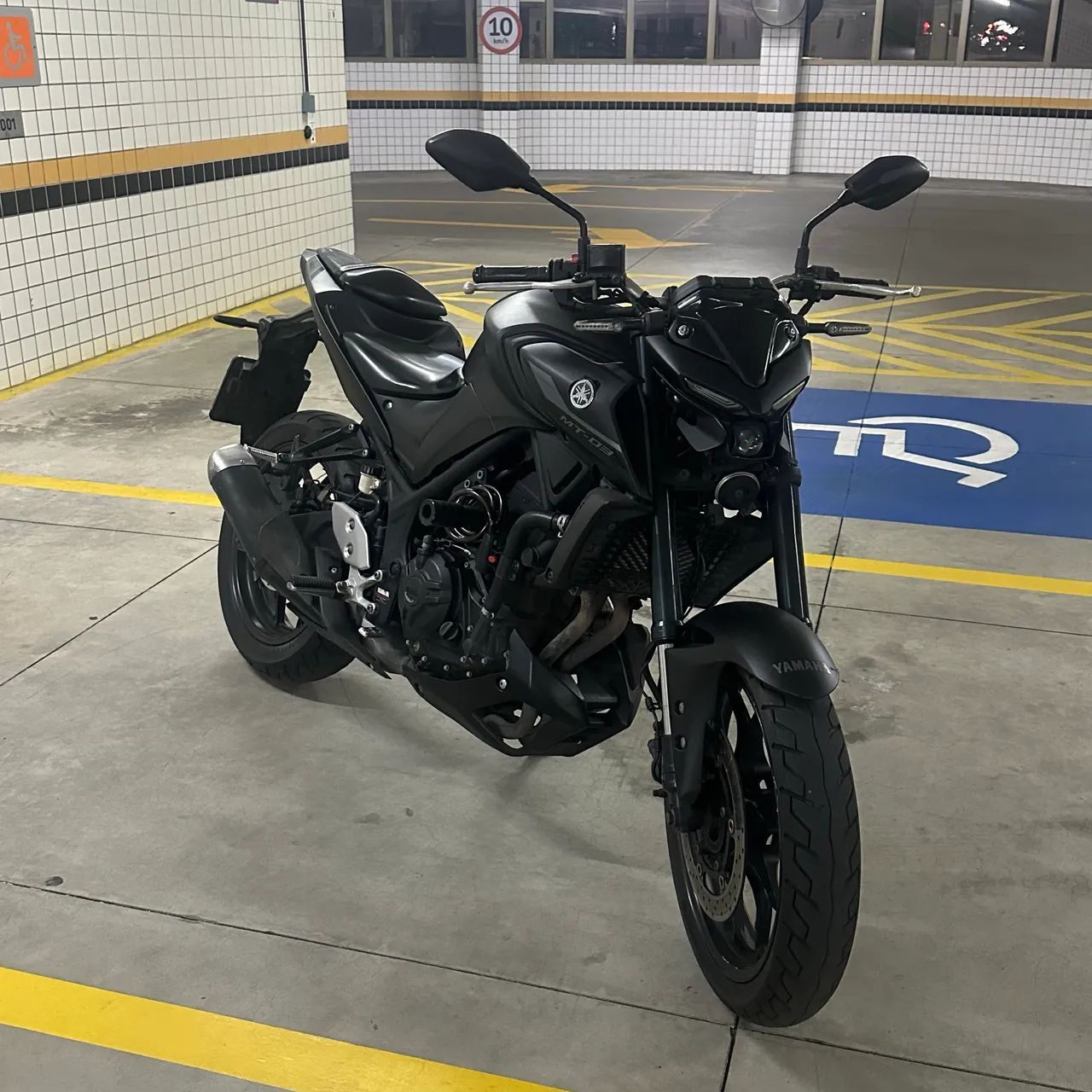 YAMAHA MT-03  - Foto 2