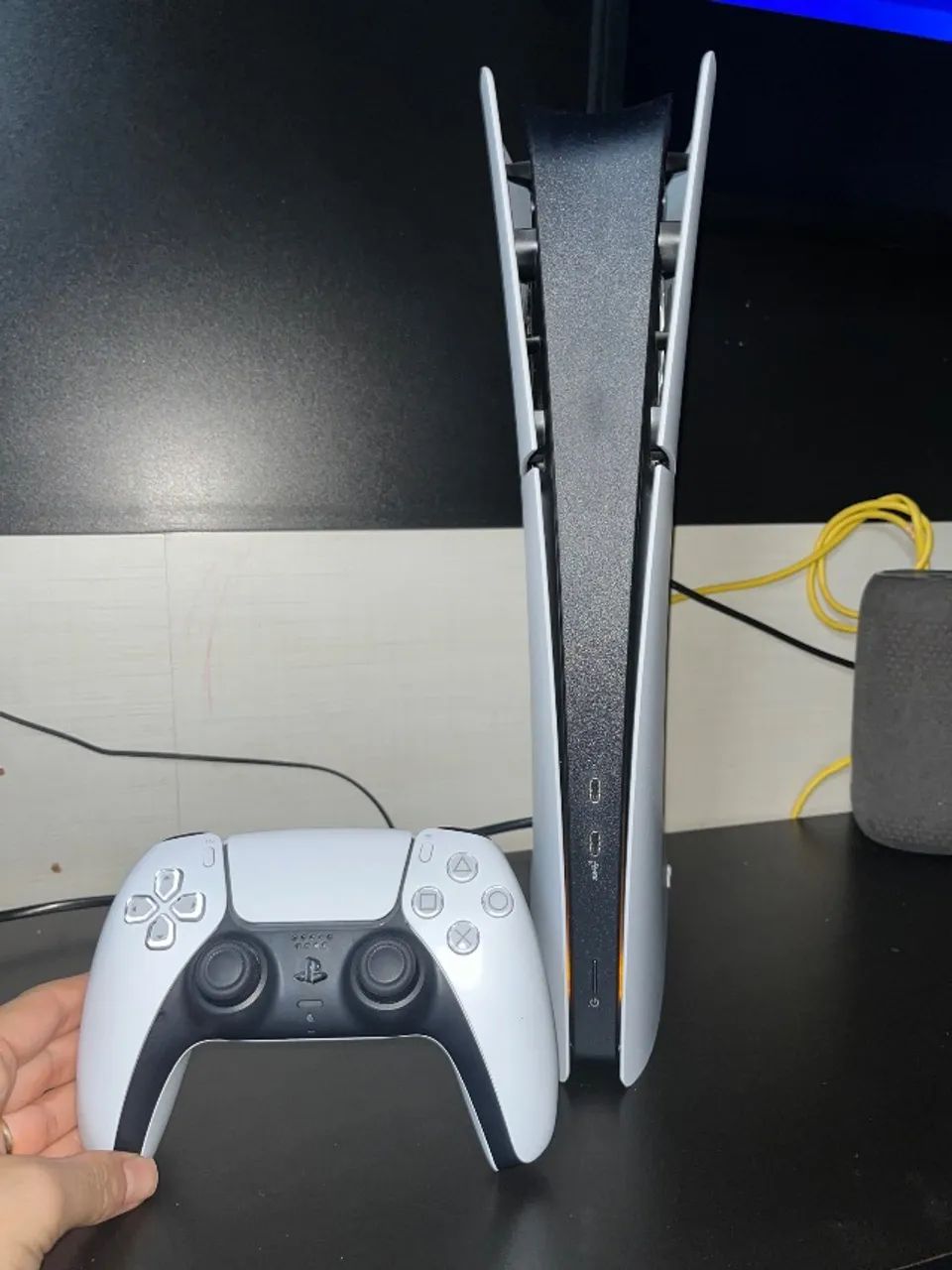 PS5 slim 2 meses de uso - Foto 2