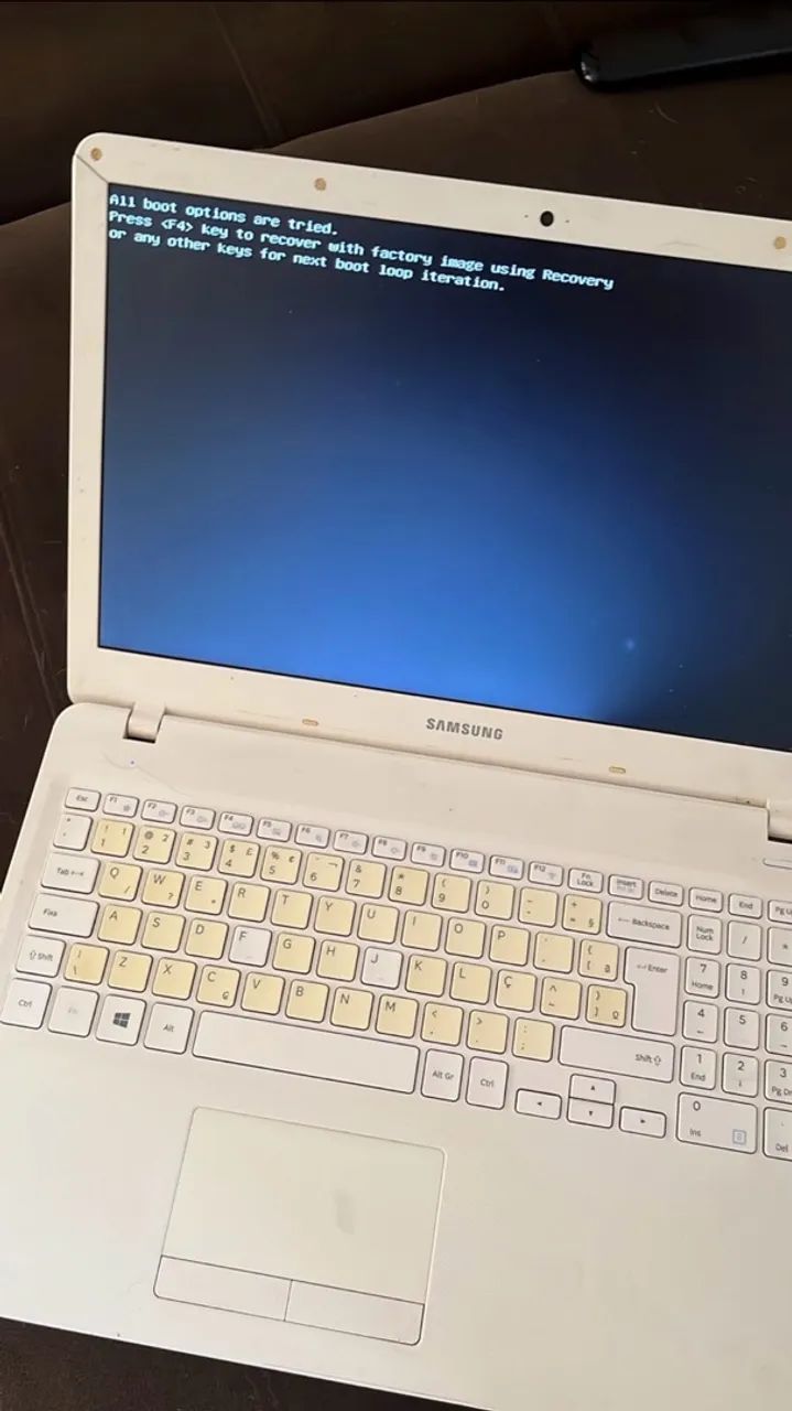 NOTBOOK SAMSUNG 300E - Foto 2