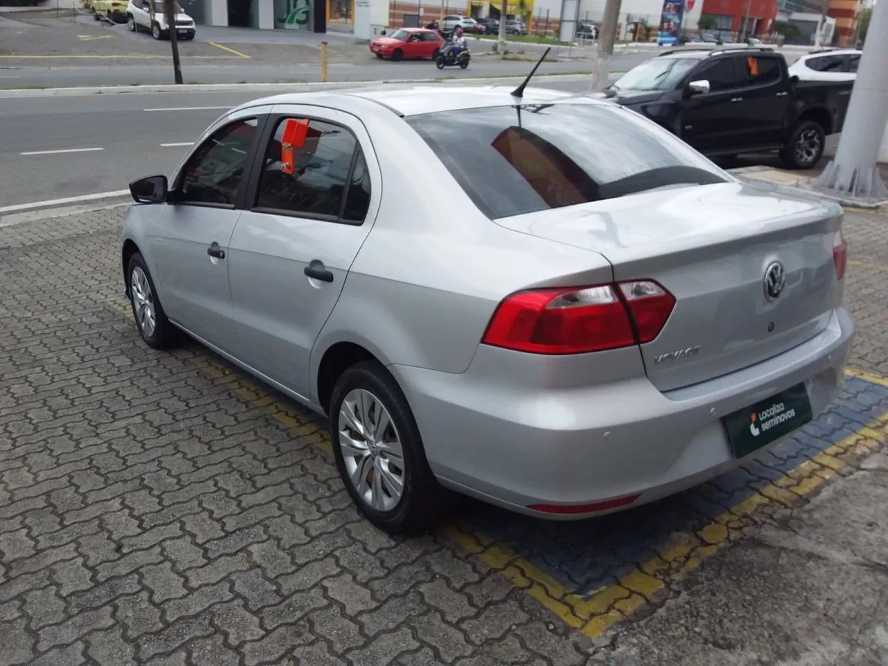 Volkswagen Voyage 1.6 MSI Flex 8V 4p, foto 3 de 10