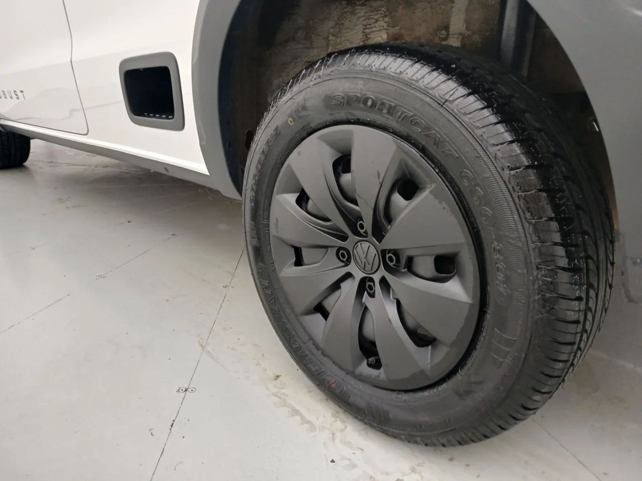 Volkswagen Saveiro Robust 1.6 Total Flex 16V, foto 12 de 16