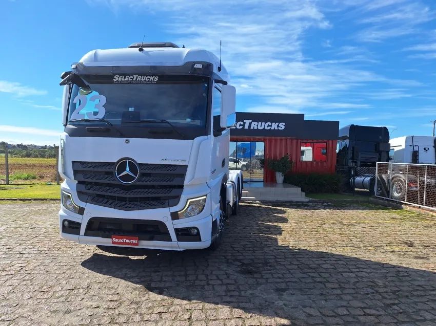 Actros 2548