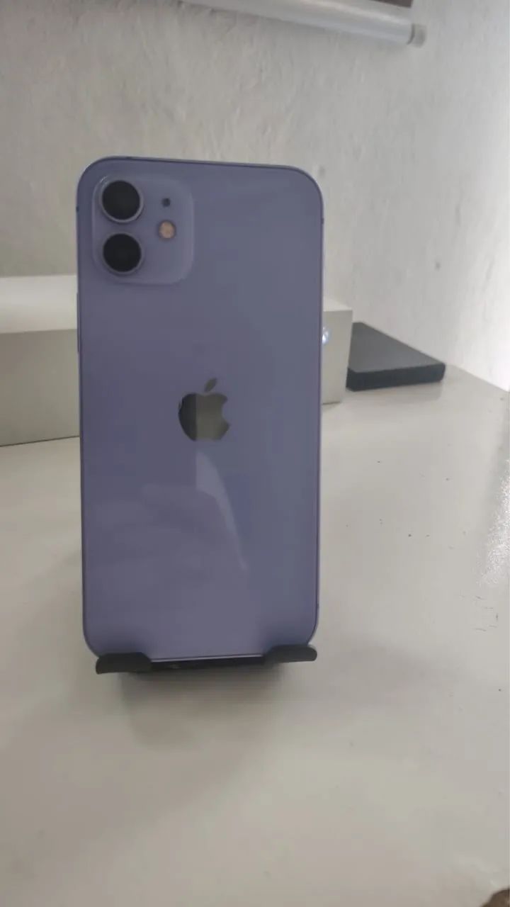 Vendo ou troco iPhone 12 - Foto 3