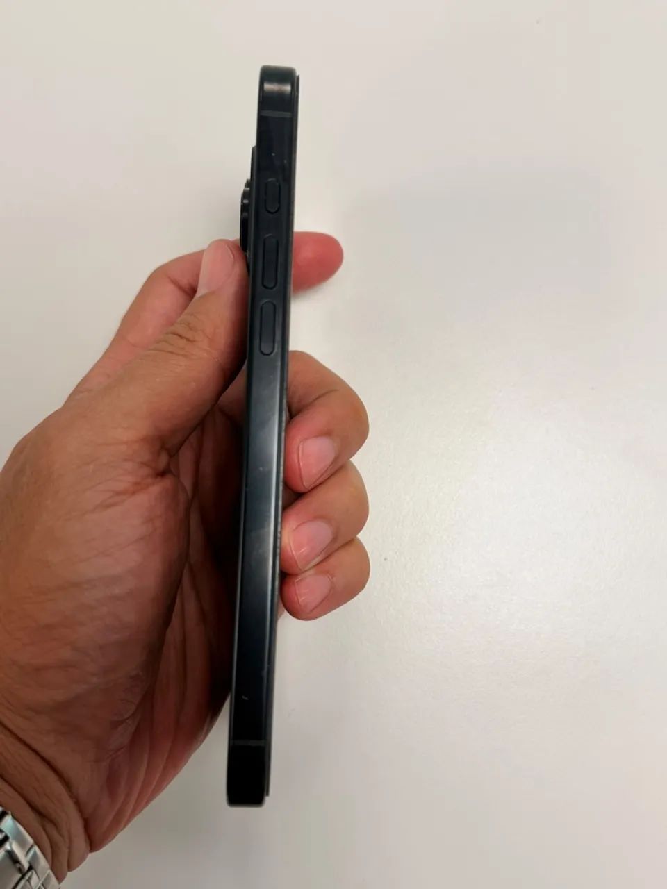 iPhone 16 pro max - Foto 2