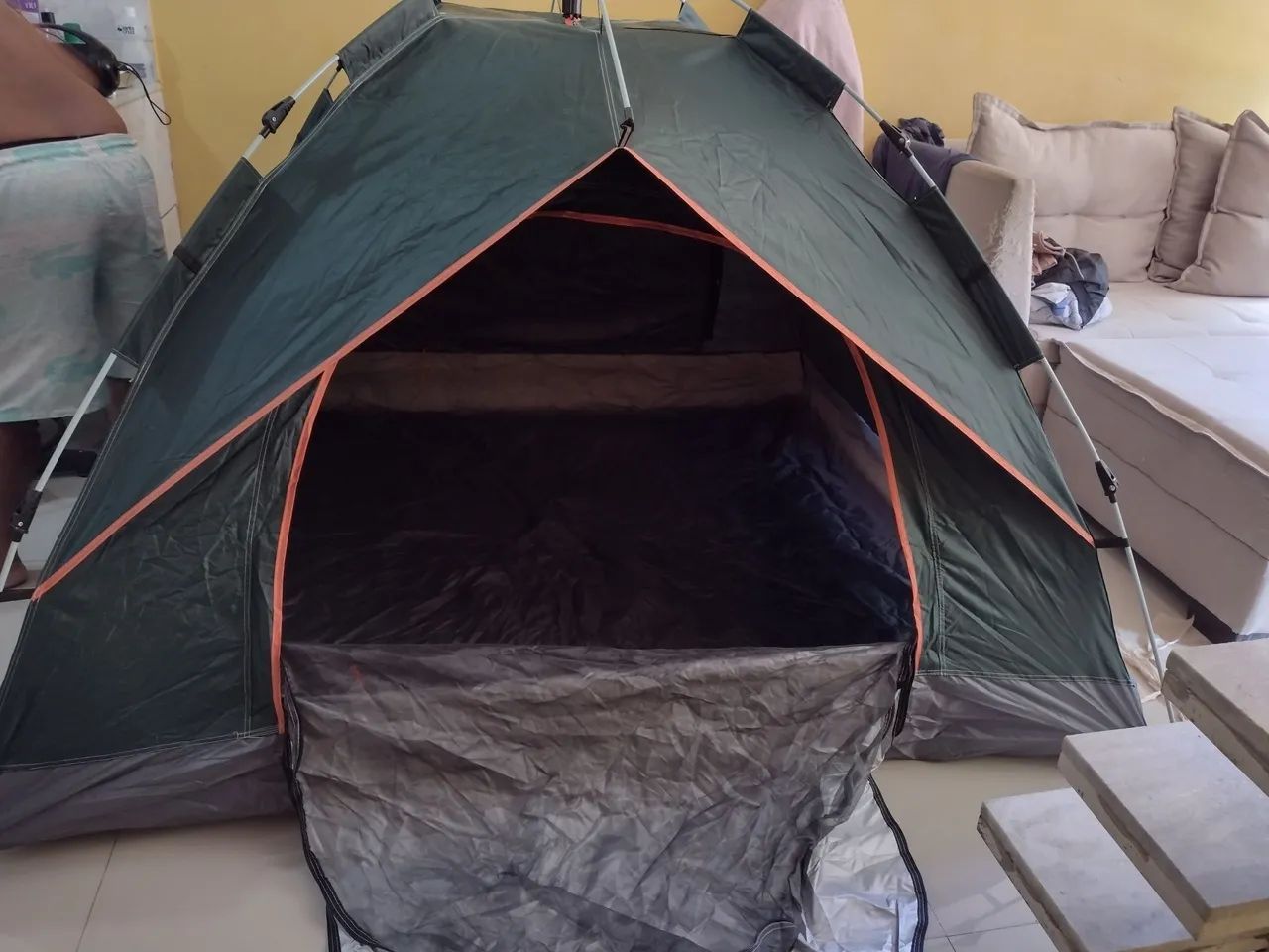  Barraca de acampamento 
