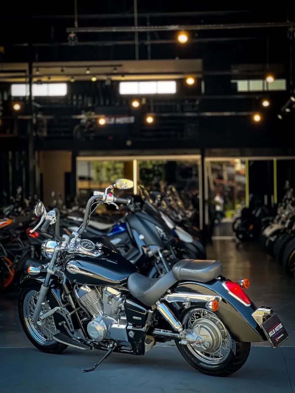 HONDA SHADOW 750 - Foto 2