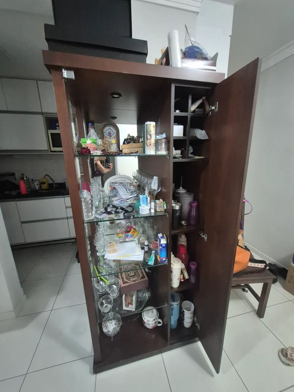 Cristaleira de vidro em MDF - Foto 4