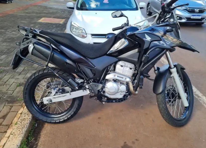 Honda XRE 300 - Foto 2