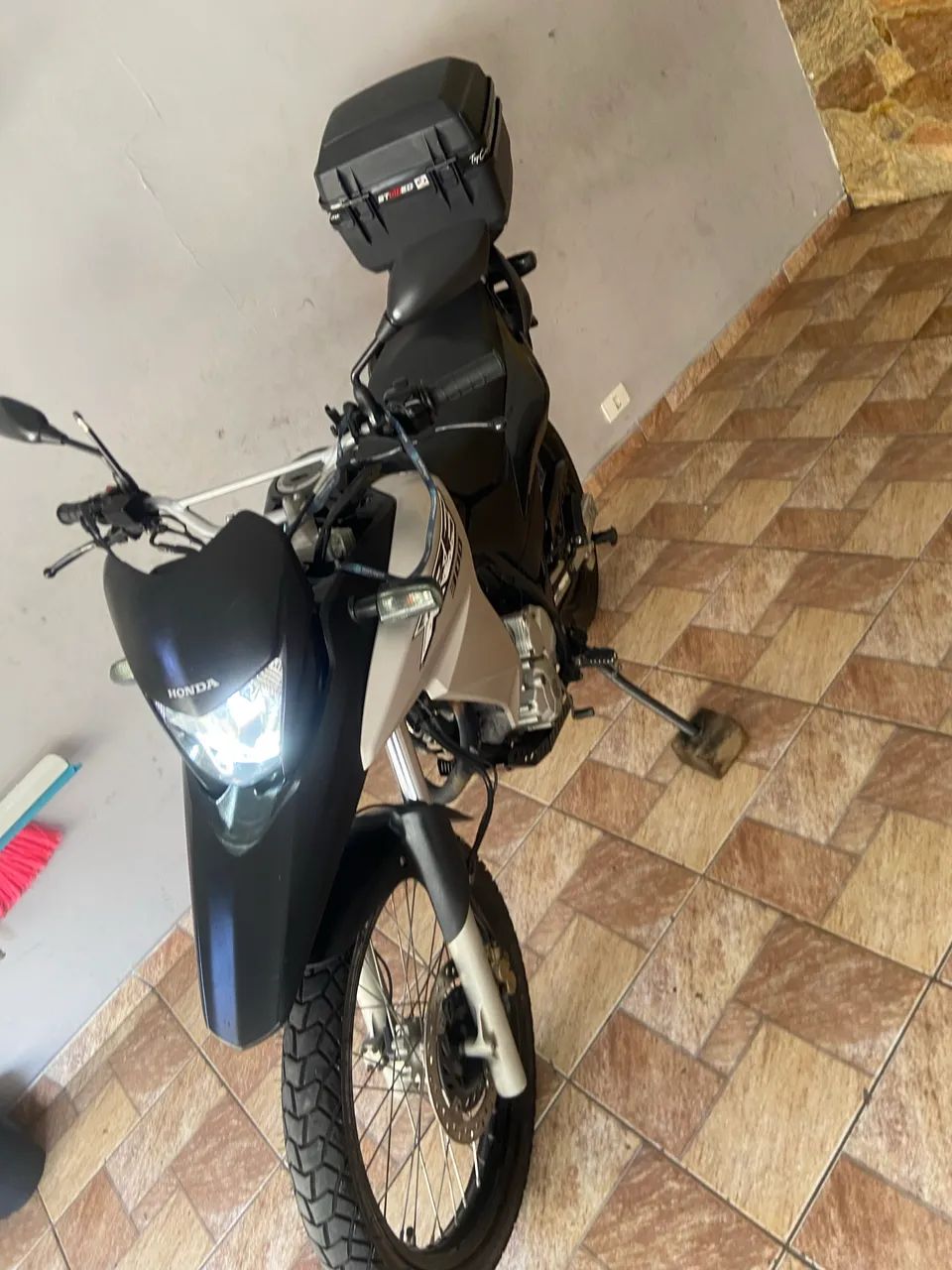 Moto está bem conservada - Foto 3