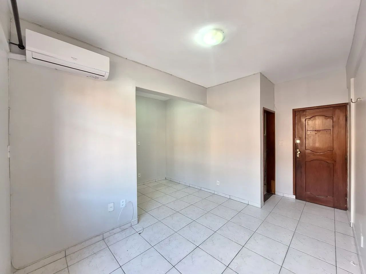 Alugo Apto na Constantino Nery - Foto 2