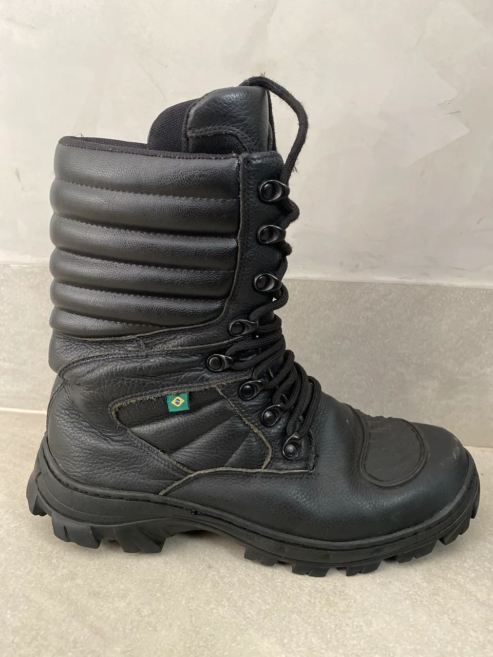 Bota coturno motociclista marca Levfort