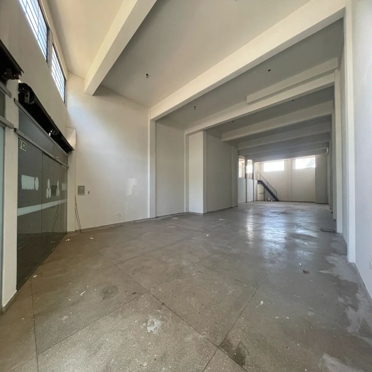 Salão comercial com 260m² na Avenida Tuiuti - Maringá / Paraná - Foto 3
