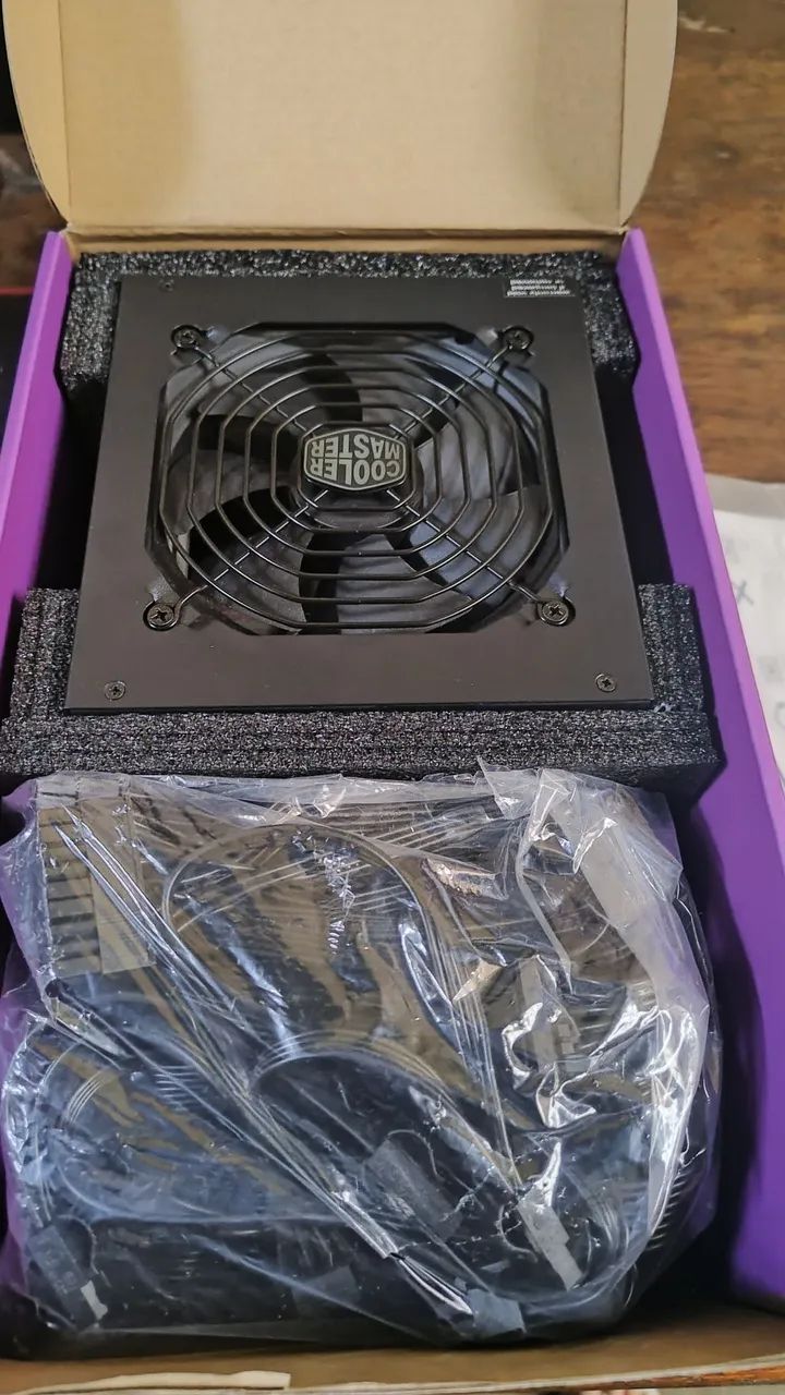 Fonte CoolerMaster 850W GOLD PLUS V2 MODULAR - Foto 2