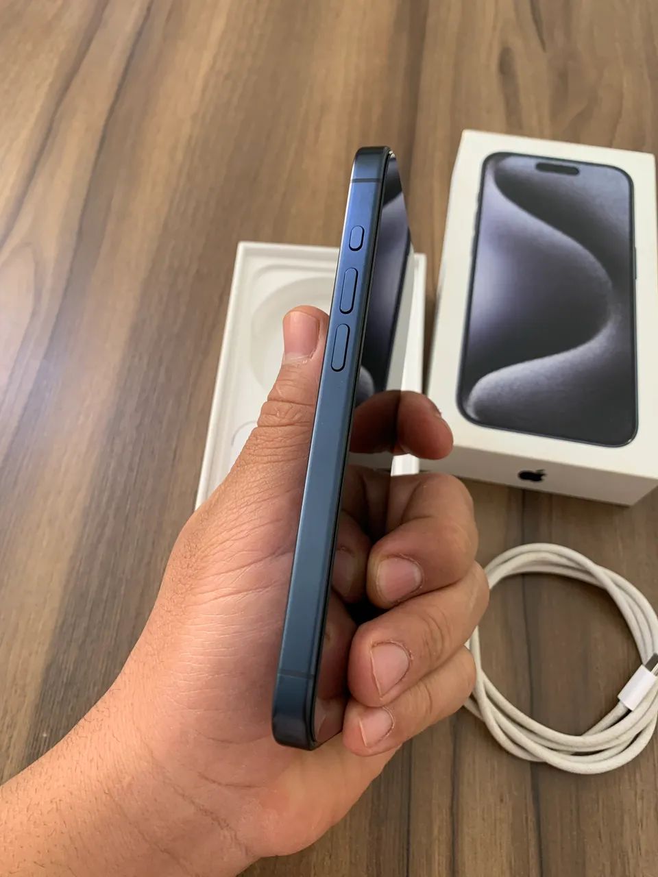 iPhone 15 Pro Original - Foto 4