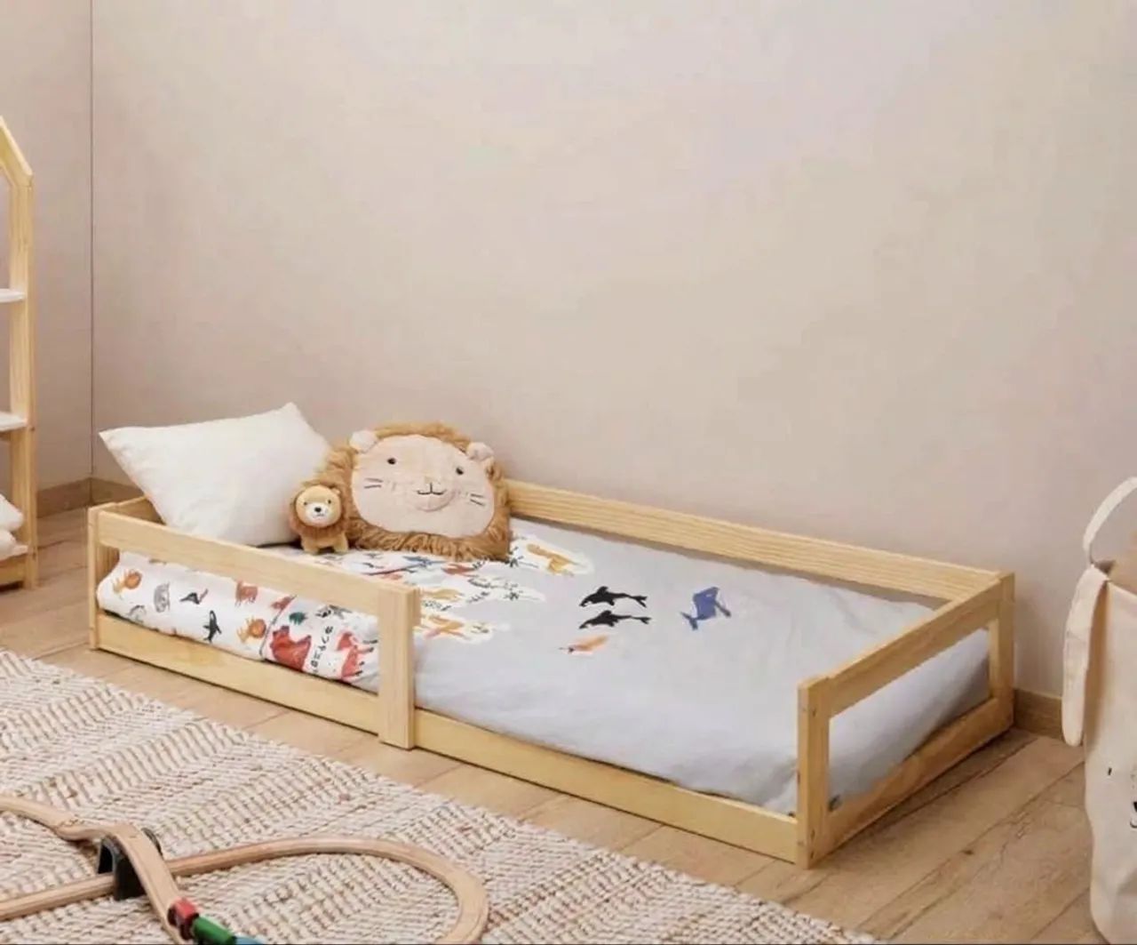 Mini cama madeira montessoriana