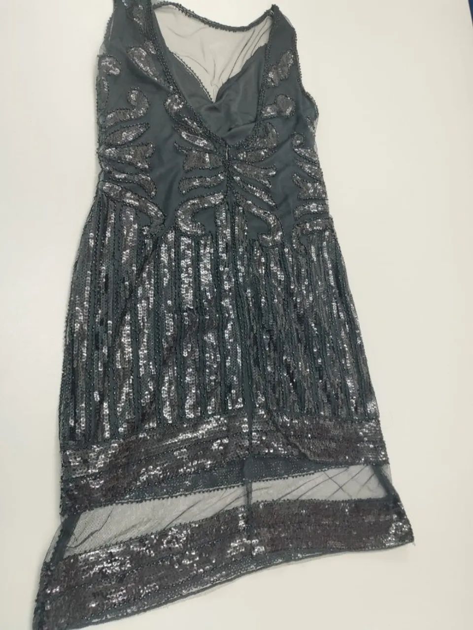 Vestido Preto com Paetês - Tamanho M - Foto 4
