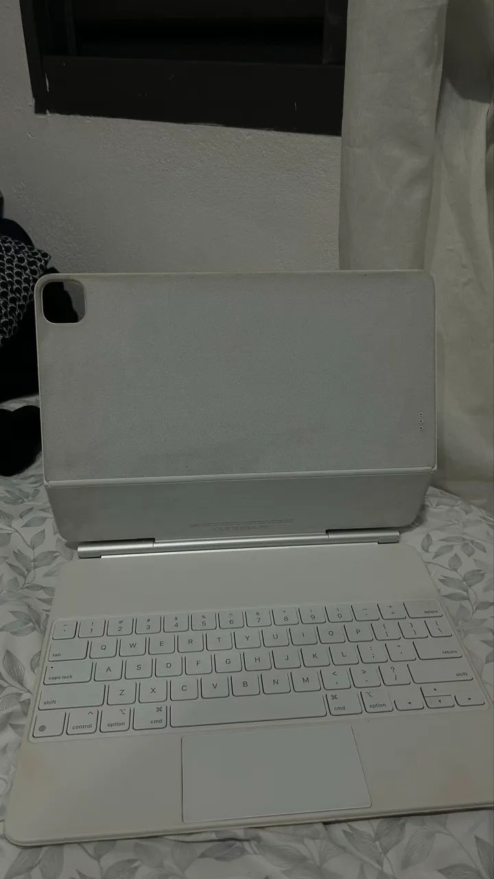 capa keyboard ipad pro 11