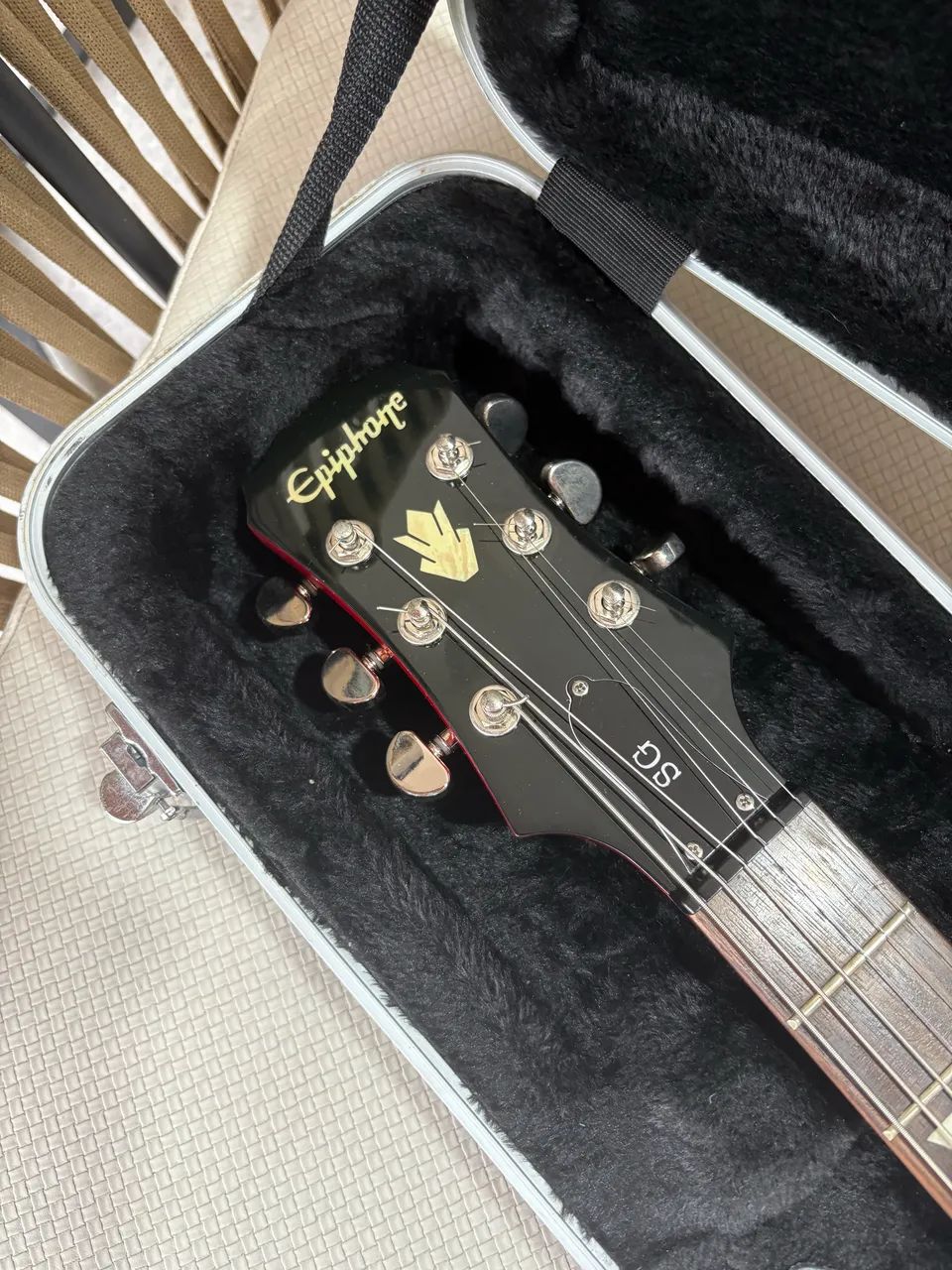 Guitarra Epiphone SG 2009 - Foto 4