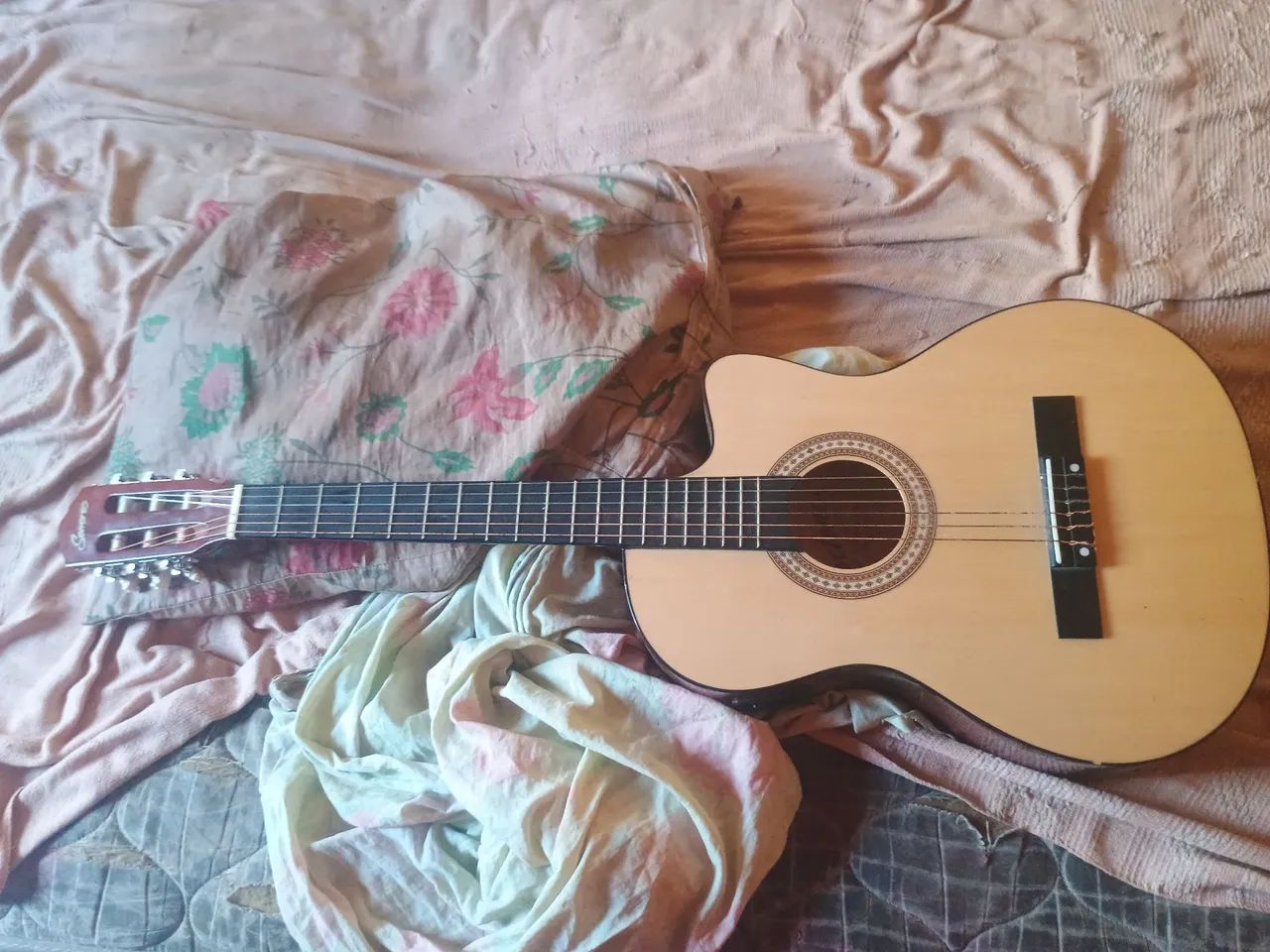 Vendo violão marca sonoros - Foto 3