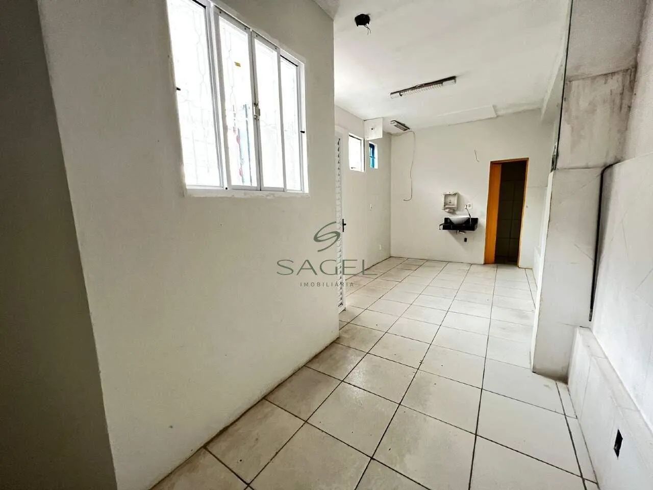 Kitinet para alugar no Prado - Foto 2