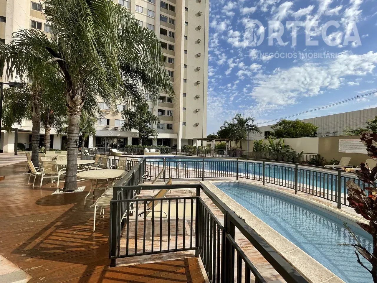 Apartamento para venda com 3 quartos em Maringá - PR - Foto 2