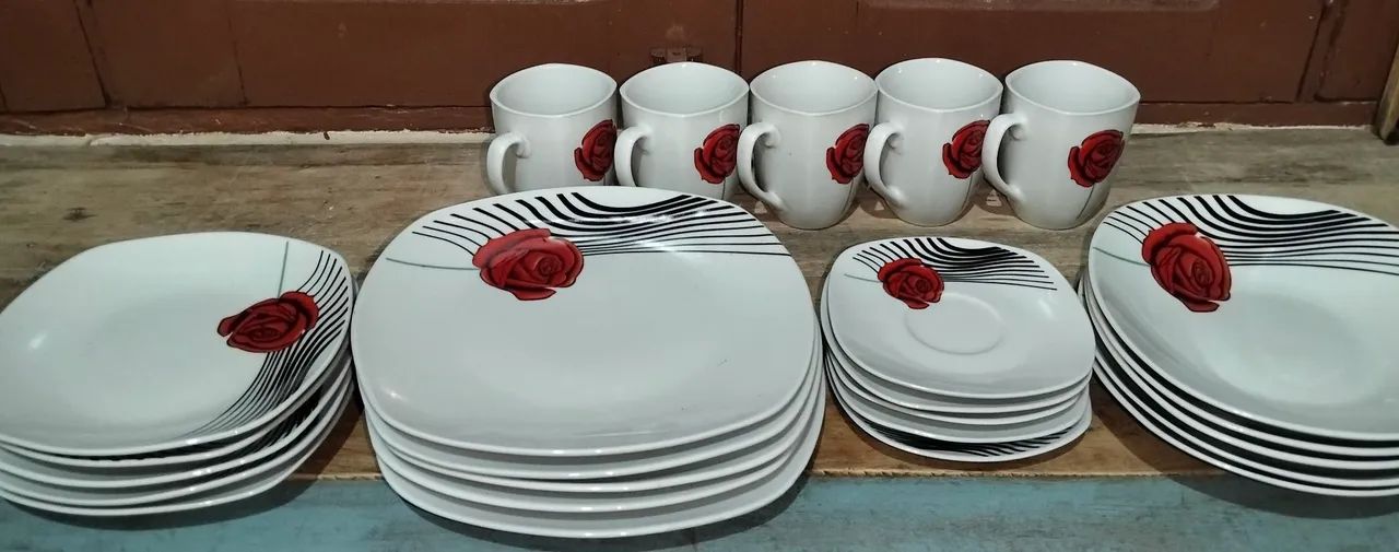 Conjunto de louça