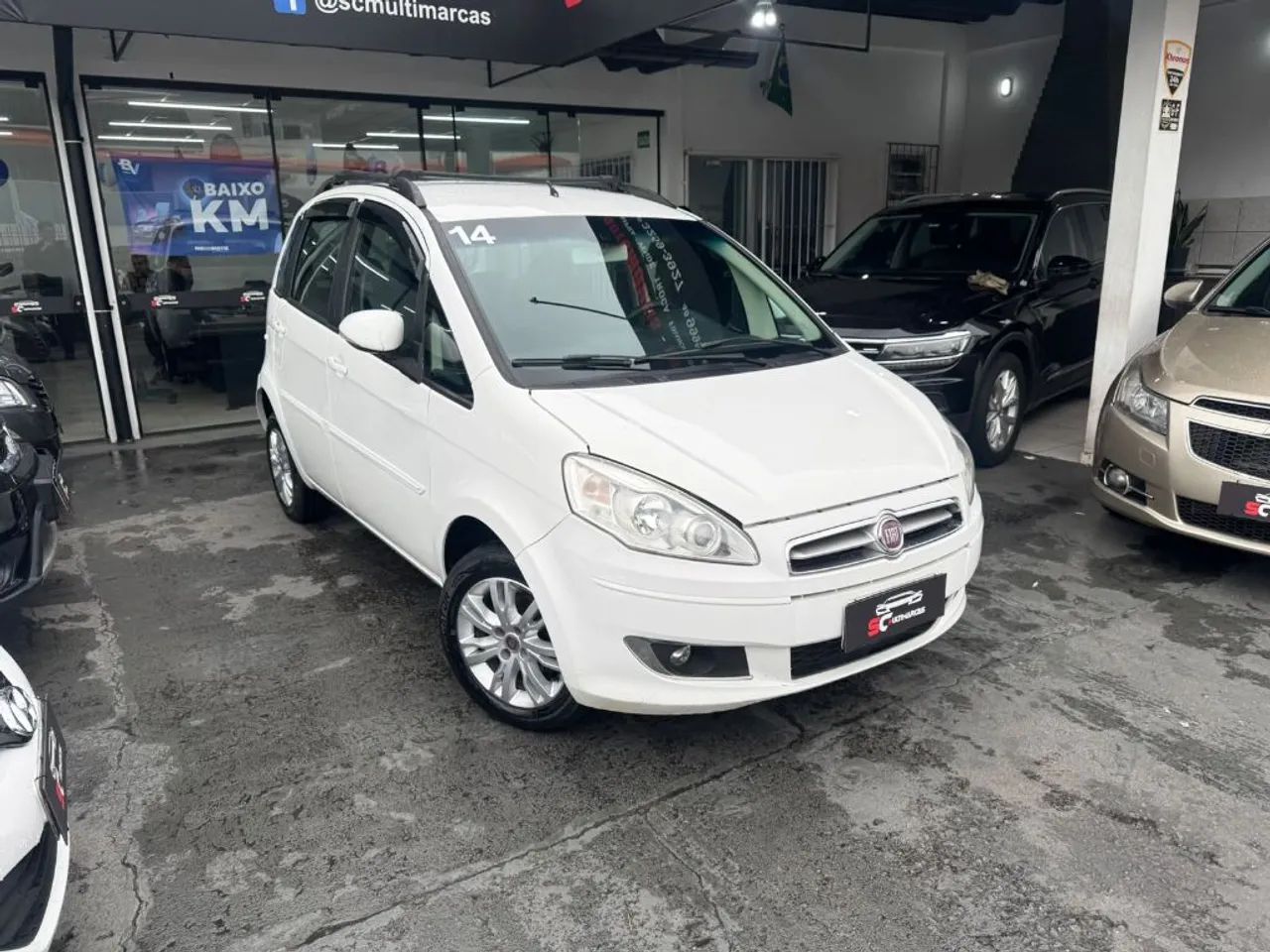Fiat Idea Attractive 1.4 Fire Flex 8V 5P 2014 - Foto 2