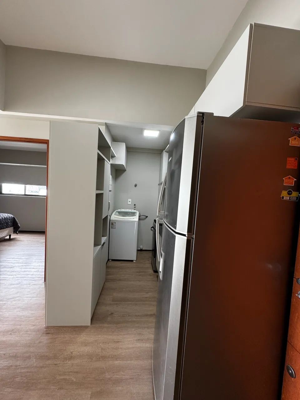 Quarto e sala na quadra da praia - Foto 5