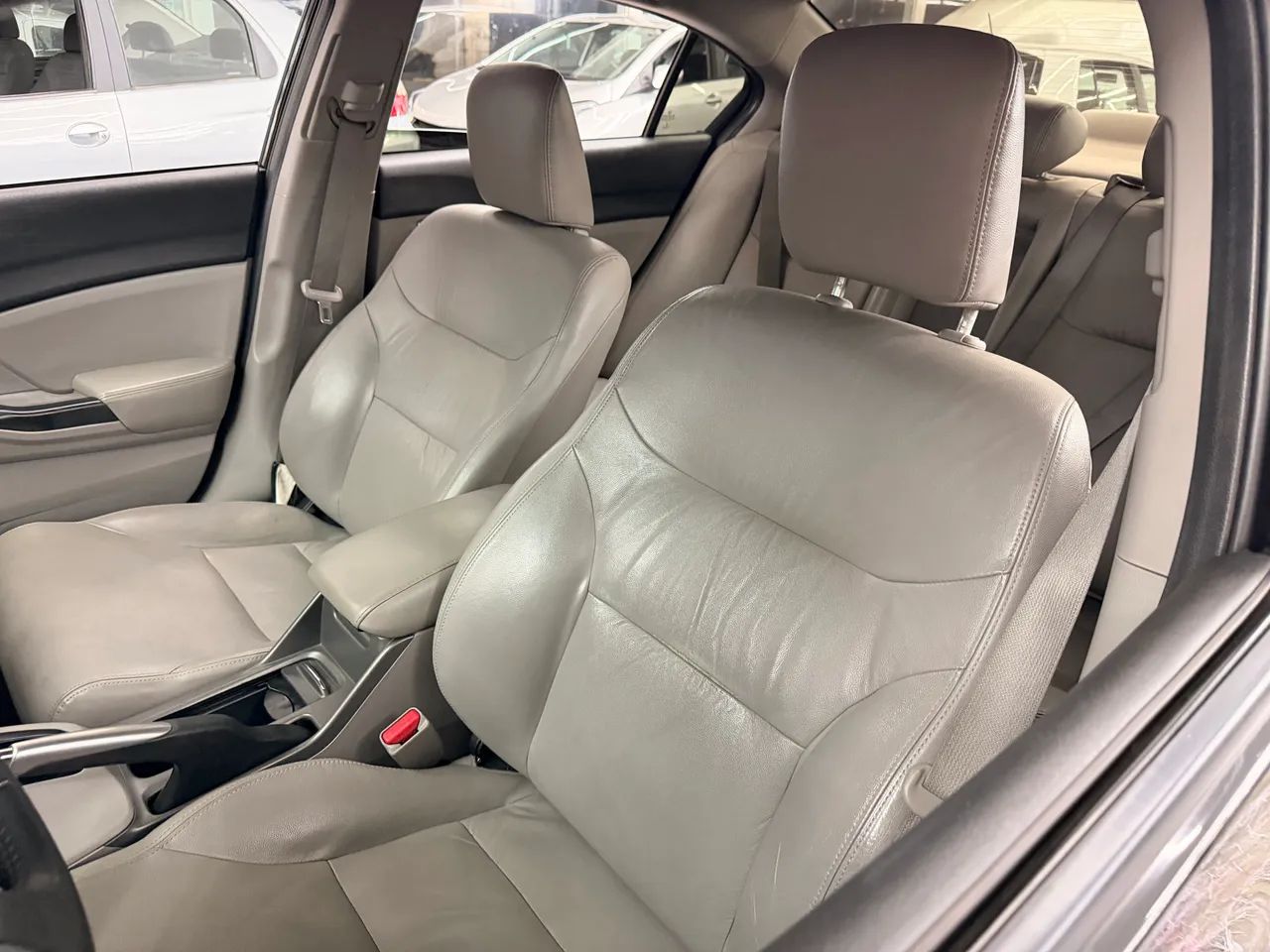 Honda Civic Sedan LXR 2.0 Flexone 16V Aut. 4P 2016 - Foto 8