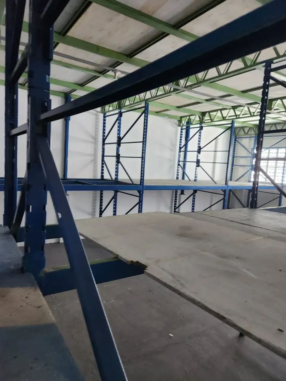VENDO GALPÃO 900 M2 RAIZ - Foto 2