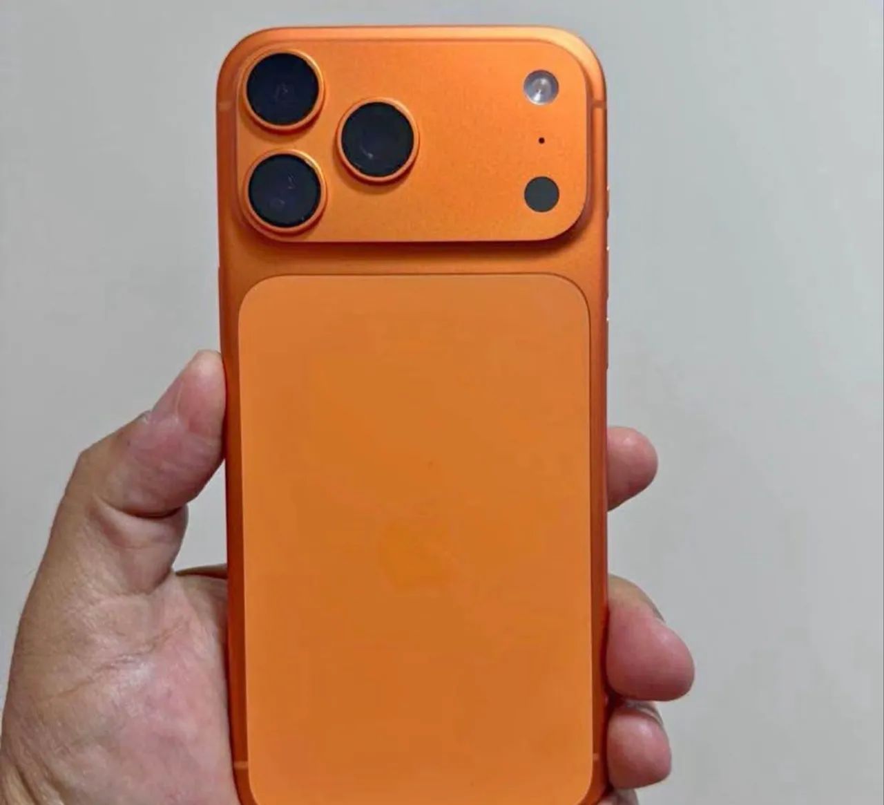iPhone 17 prox max - Foto 4