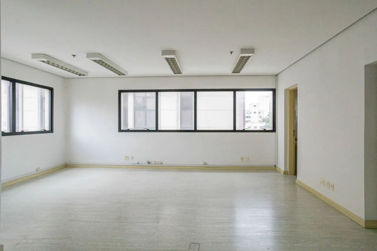 Sala comercial na Rua Traipu, 114 - sala 64  45 m² - Foto 2