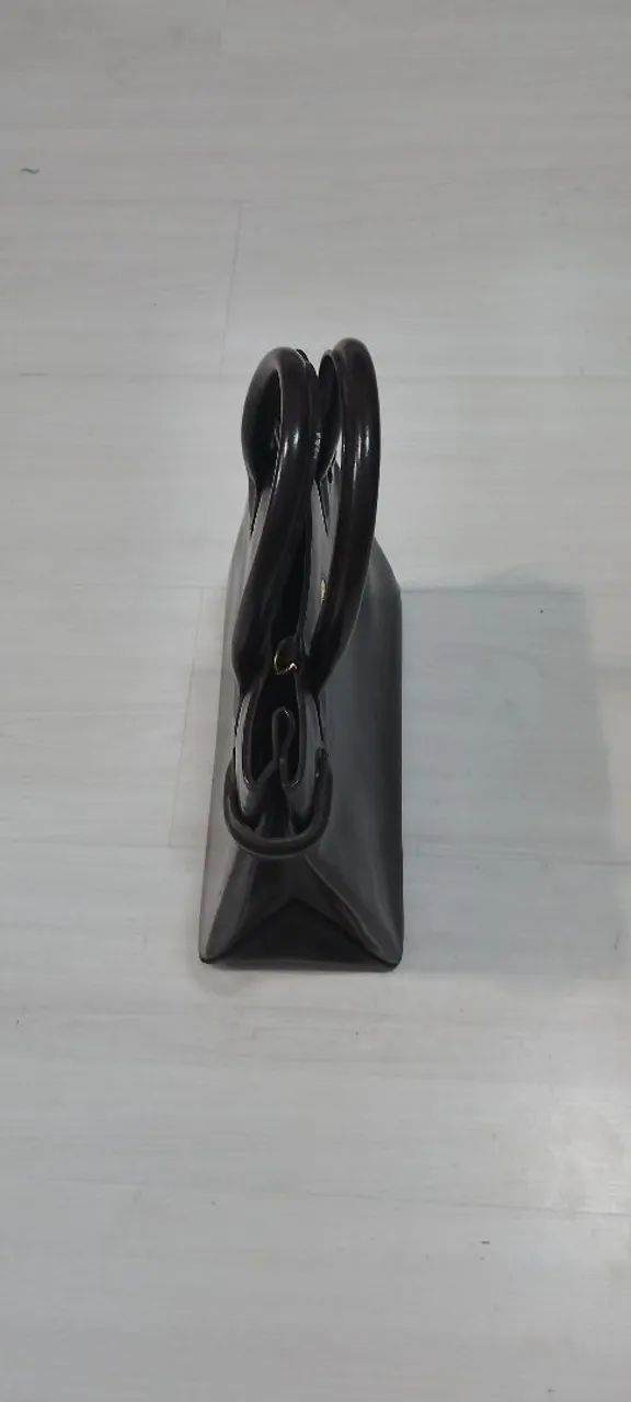 Bolsa Vitor Hugo original marrom com muito estilo e elegância  - Foto 5
