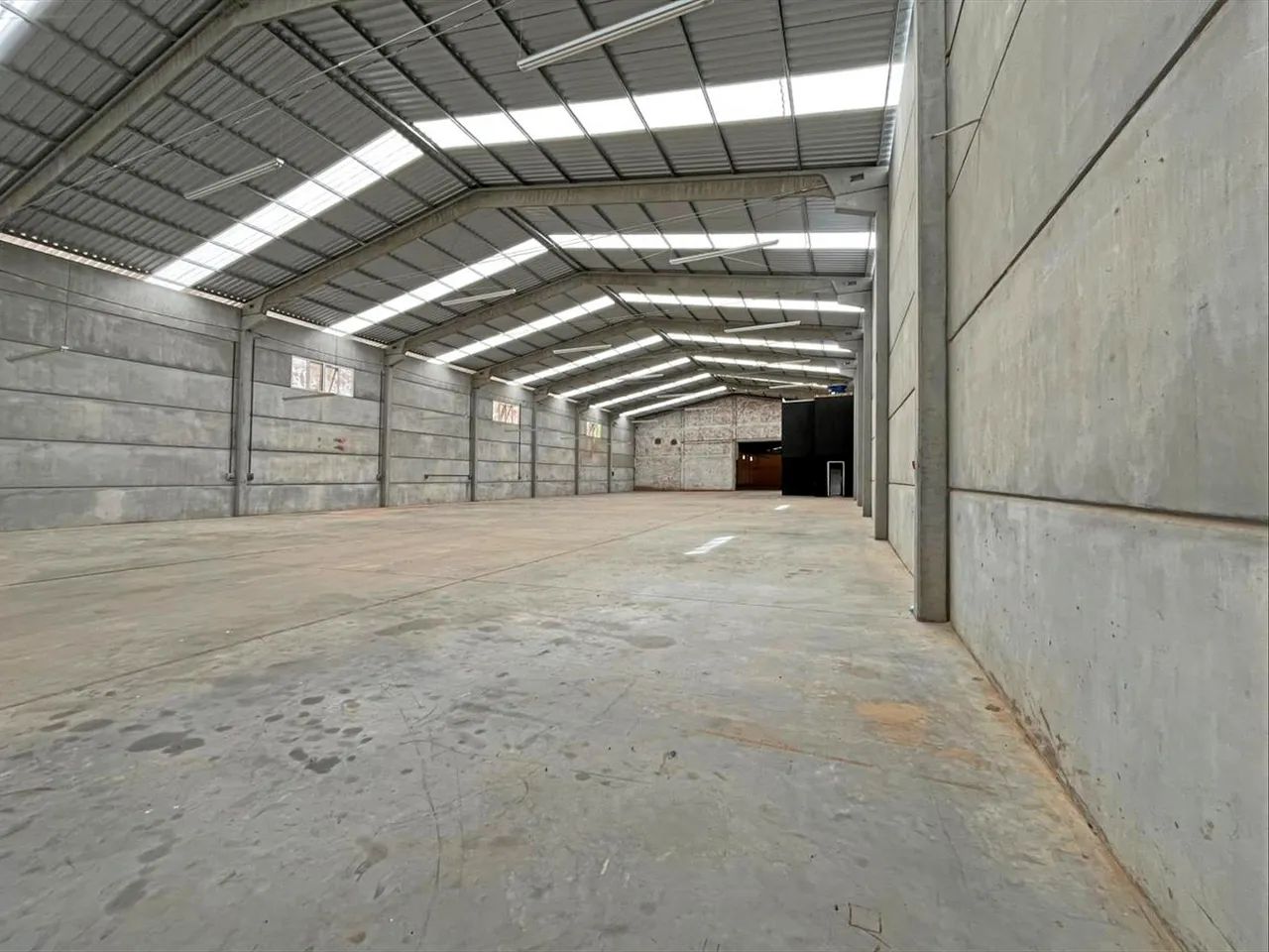 Pavilhão/Galpão - Distrito Industrial