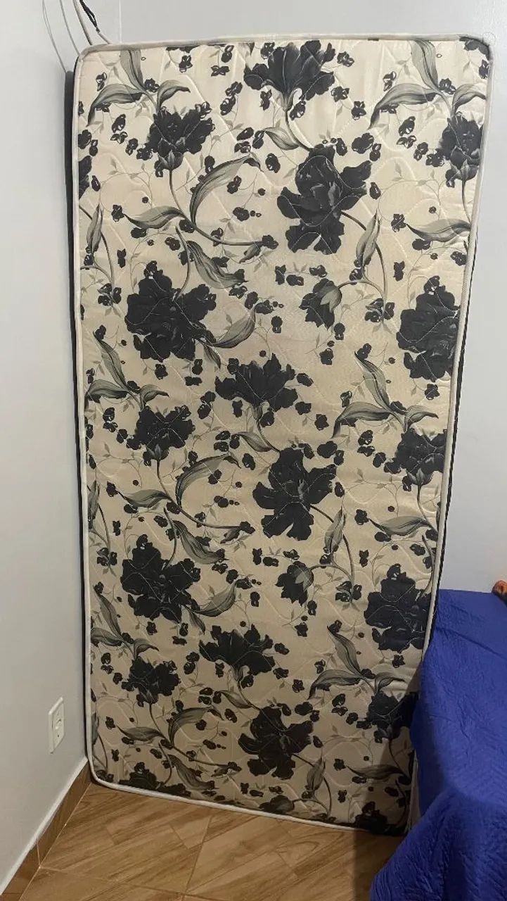 Vende-se cama box de solteiro  - Foto 3