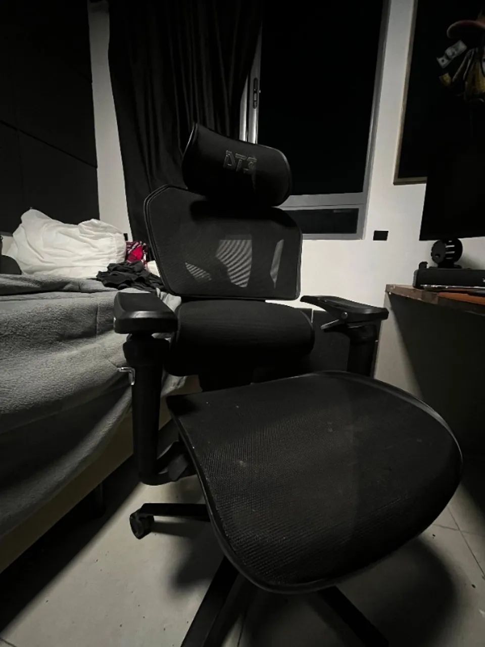 Cadeira gamer dt3 Chornos - Foto 3