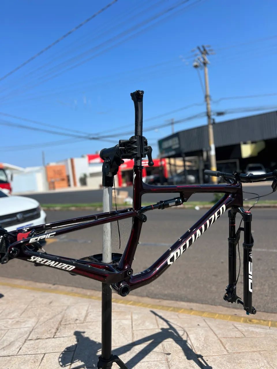 QUADRO SPECIALIZED EPIC FULL T19 - Foto 2