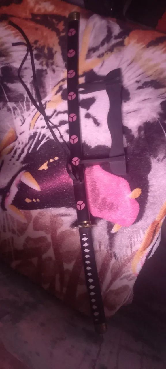 Espada katana Zoro cosplay e decoração  - Foto 5