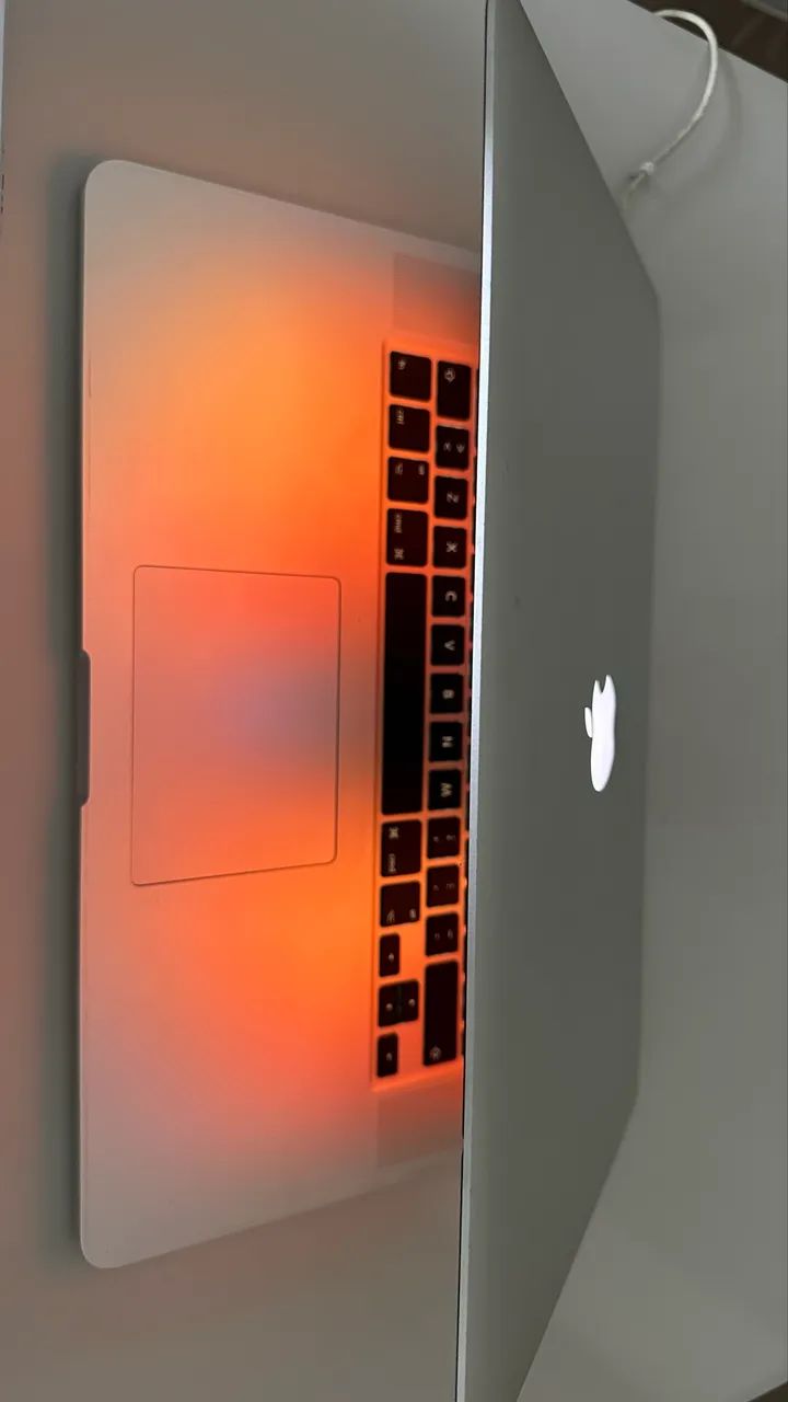 MacBook本体 MacBook Pro (Retina, 13-inch, Late 2013) Apple MacBook Pro Retina 13 inch 2013-10 - Notebookcheck.info