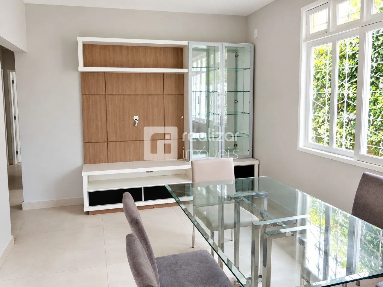Casa com 3 dormitórios, sendo 1 suíte, no Abraão - Foto 2