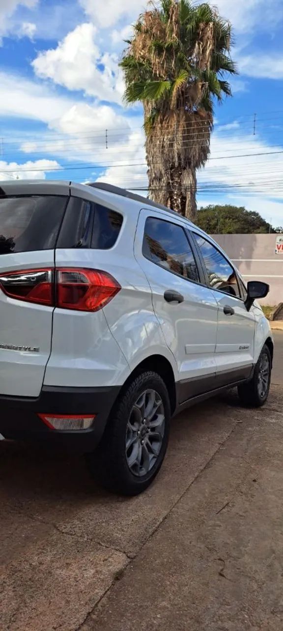 Ford Ecosport EcoSport FREESTYLE 1.6 16V Flex 5p 2015