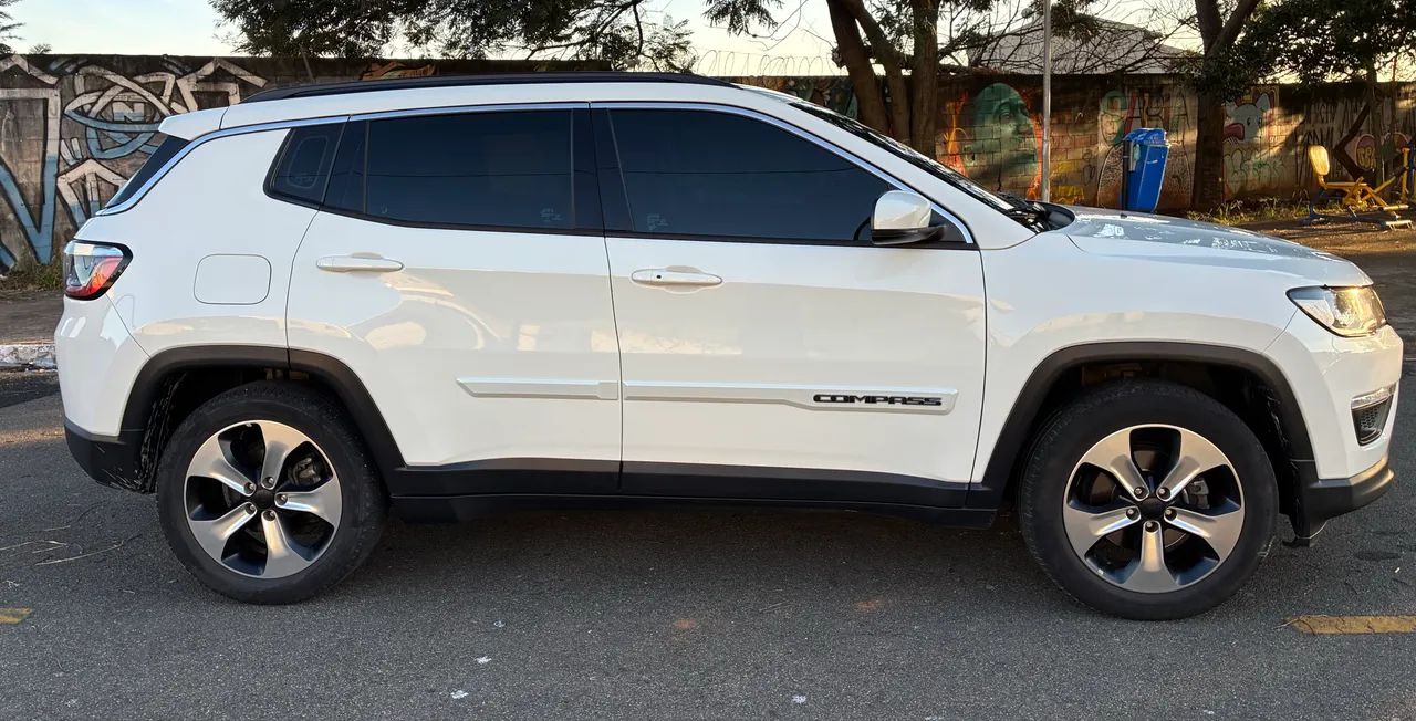 Jeep Compass Longitude 2.0 4X2 Flex 16V Aut. 2018 - Foto 3