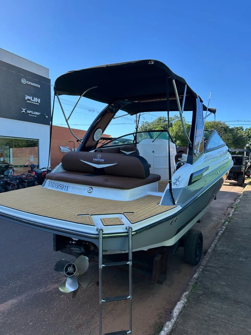 Lancha Triton 250 - Foto 3