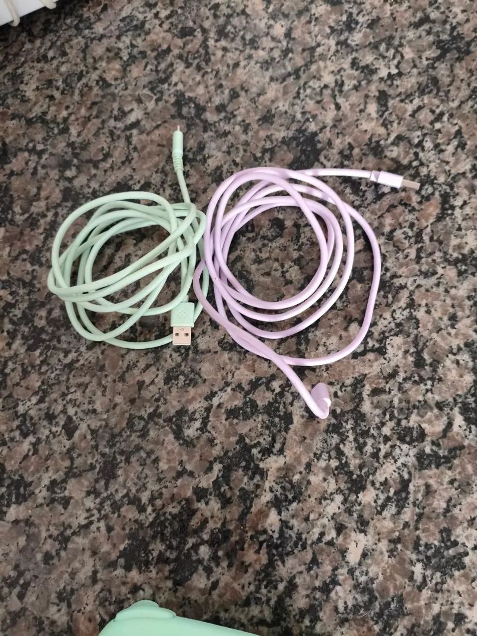 Vendendo controle, NÃO É BLUETOOTH, vendendo 1 só deixei os dois pra poder escolher a cor  - Foto 2