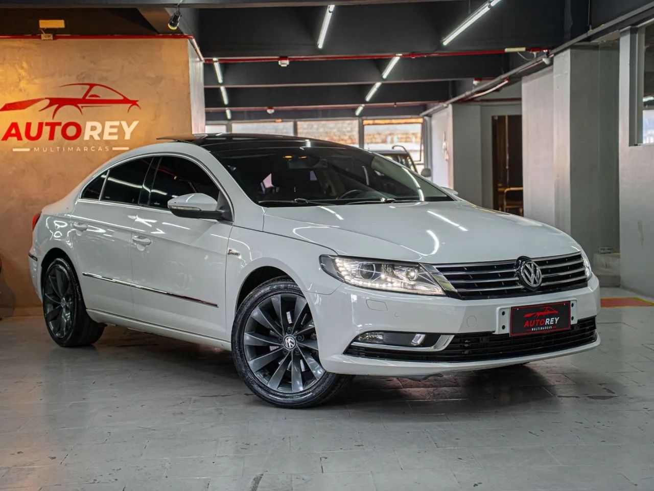 Volkswagen Passat 2016 - Foto 3