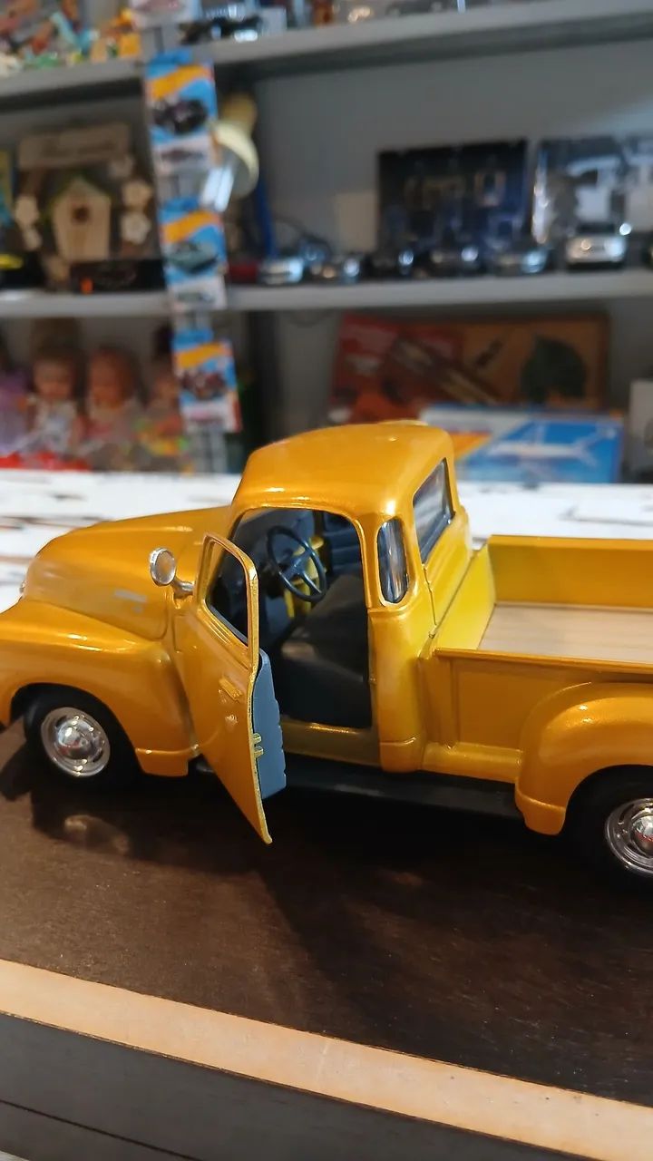 Chevrolet 3100, 1950. Escala 1:25. Da Maisto - Foto 4